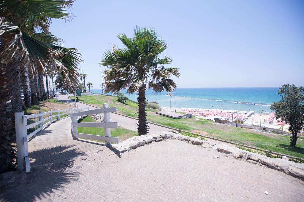Spat Beach Bat Yam Exterior foto