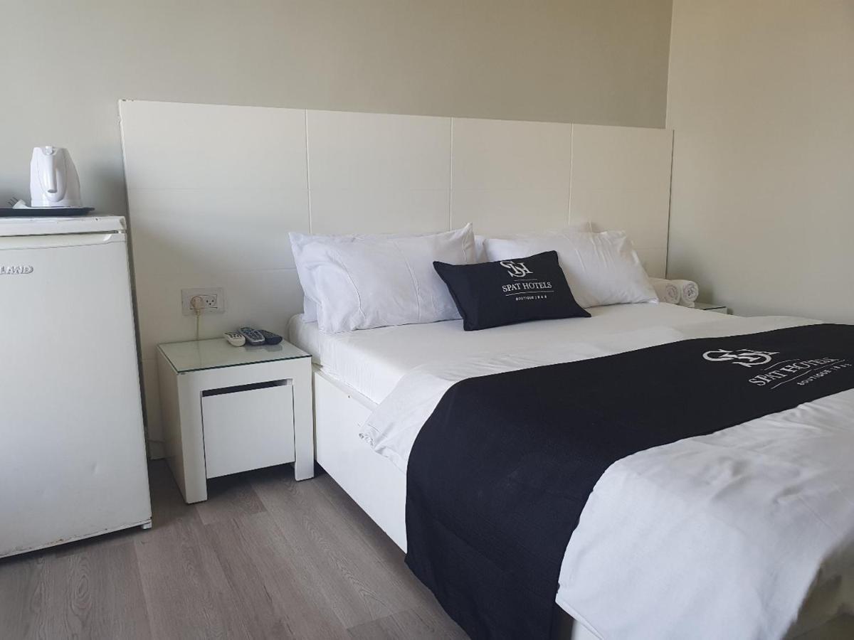 Spat Beach Bat Yam Exterior foto